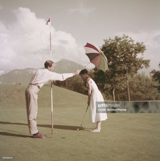Audrey Hepburn feet photo thumbnail