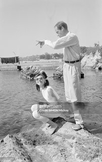 Audrey Hepburn feet photo thumbnail
