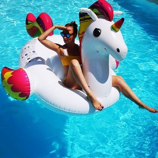 Audrey Lamy feet photo 7