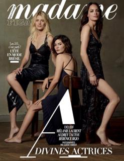 Audrey Tautou feet photo thumbnail