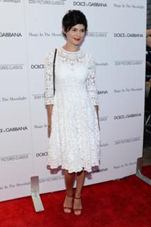 Audrey Tautou feet photo thumbnail