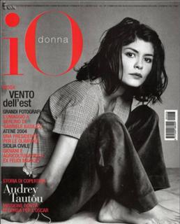 Audrey Tautou feet photo thumbnail