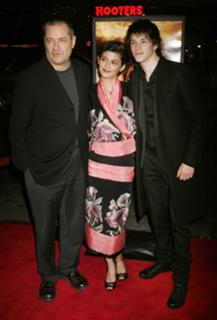 Audrey Tautou feet photo thumbnail