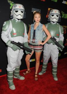 Audrey Whitby feet photo thumbnail
