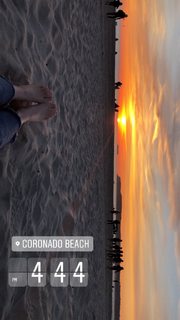Audrey Whitby feet photo thumbnail