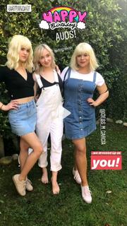 Audrey Whitby feet photo thumbnail
