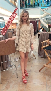 Audrey Whitby feet photo thumbnail