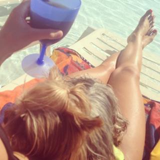 Audrina Patridge feet photo thumbnail