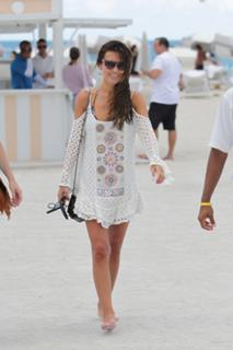 Audrina Patridge feet photo thumbnail