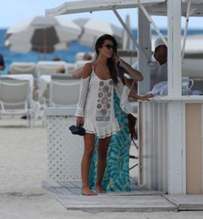 Audrina Patridge feet photo thumbnail