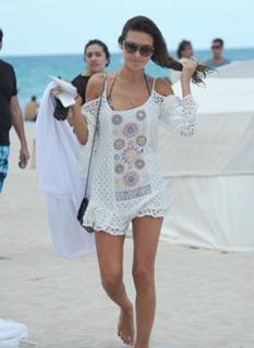 Audrina Patridge feet photo thumbnail