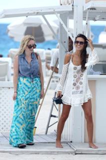 Audrina Patridge feet photo thumbnail