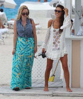 Audrina Patridge feet photo thumbnail