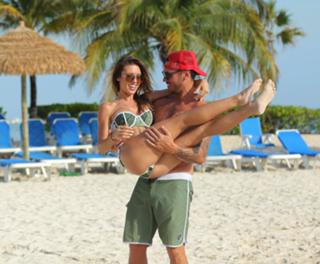 Audrina Patridge feet photo thumbnail