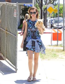 Audrina Patridge feet photo thumbnail