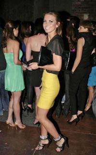 Audrina Patridge feet photo thumbnail