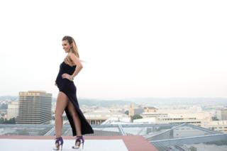 Audrina Patridge feet photo thumbnail
