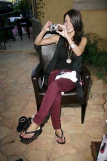 Audrina Patridge feet photo thumbnail