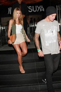 Audrina Patridge feet photo thumbnail