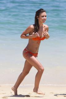 Audrina Patridge feet photo thumbnail