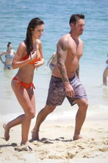 Audrina Patridge feet photo thumbnail