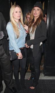 Audrina Patridge feet photo thumbnail