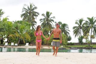 Audrina Patridge feet photo thumbnail