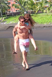 Audrina Patridge feet photo thumbnail