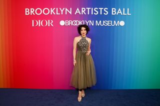 Auli'i Cravalho feet photo thumbnail