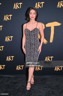 Auli'i Cravalho feet photo thumbnail