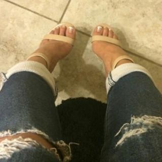 Aundrea Seagren feet photo 1