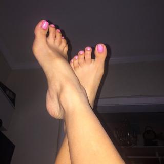 Aundrea Seagren feet photo 16