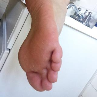 Aundrea Seagren feet photo 7