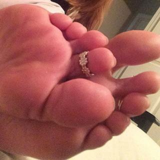 Aundrea Seagren feet photo 7