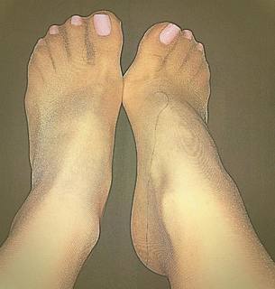 Aundrea Seagren feet photo 3