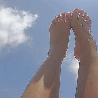 Aundrea Seagren feet photo 12