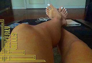 Aundrea Seagren feet photo 19
