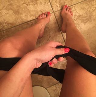 Aundrea Seagren feet photo 3