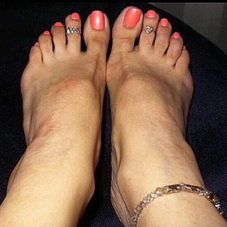 Aundrea Seagren feet photo 9