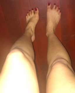 Aundrea Seagren feet photo 17
