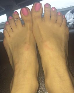 Aundrea Seagren feet photo 1