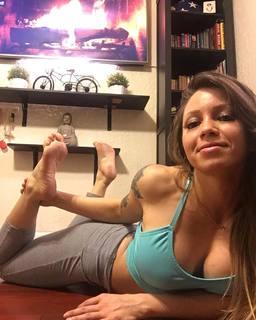 Aundrea Seagren feet photo 5