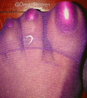 Aundrea Seagren feet photo 2