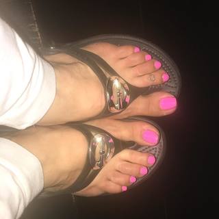 Aundrea Seagren feet photo 2