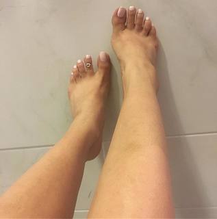 Aundrea Seagren feet photo 2