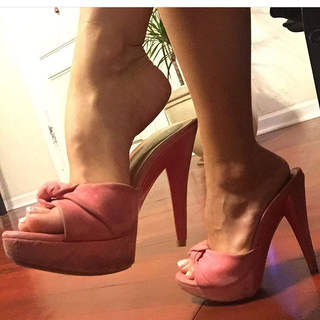 Aundrea Seagren feet photo 10