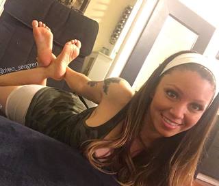 Aundrea Seagren feet photo 6
