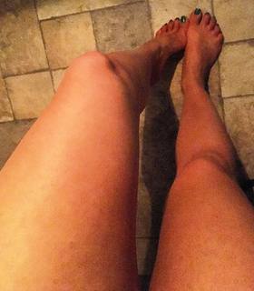 Aundrea Seagren feet photo 2