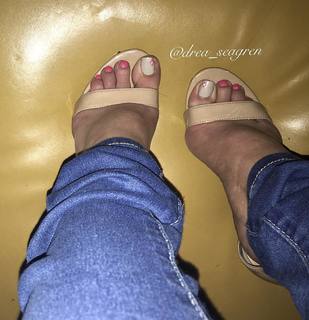 Aundrea Seagren feet photo 12