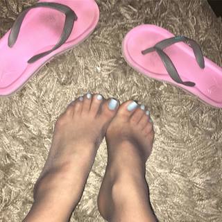 Aundrea Seagren feet photo 17